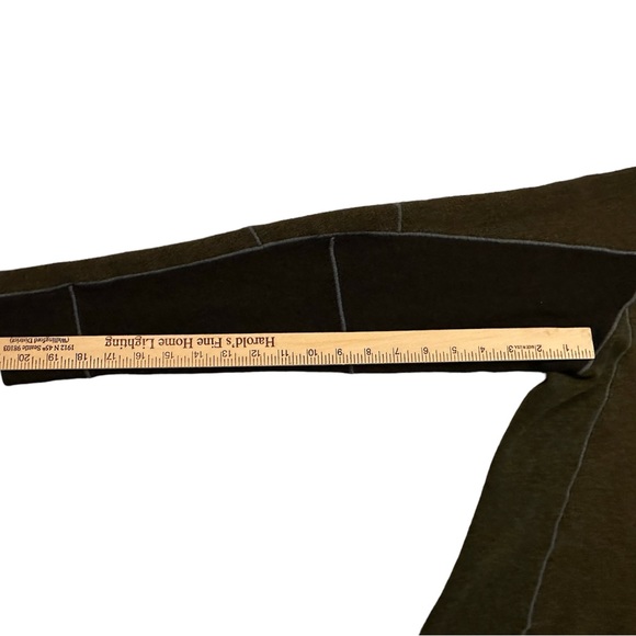 KUHL Men's Olive Charcoal Interceptr Quarter Zip Size M - Picture 9 of 9